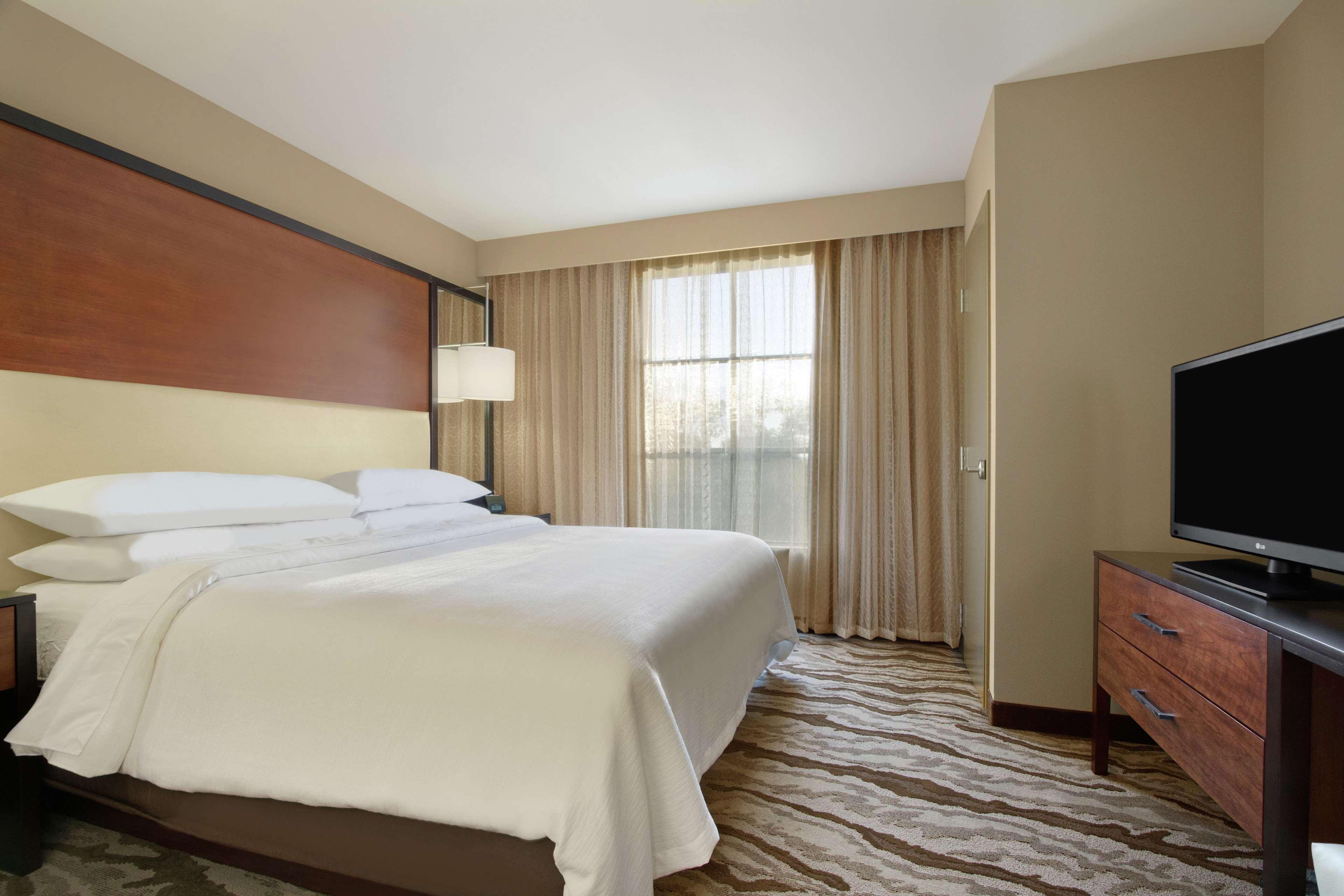 Embassy Suites Chattanooga Hamilton Place Экстерьер фото