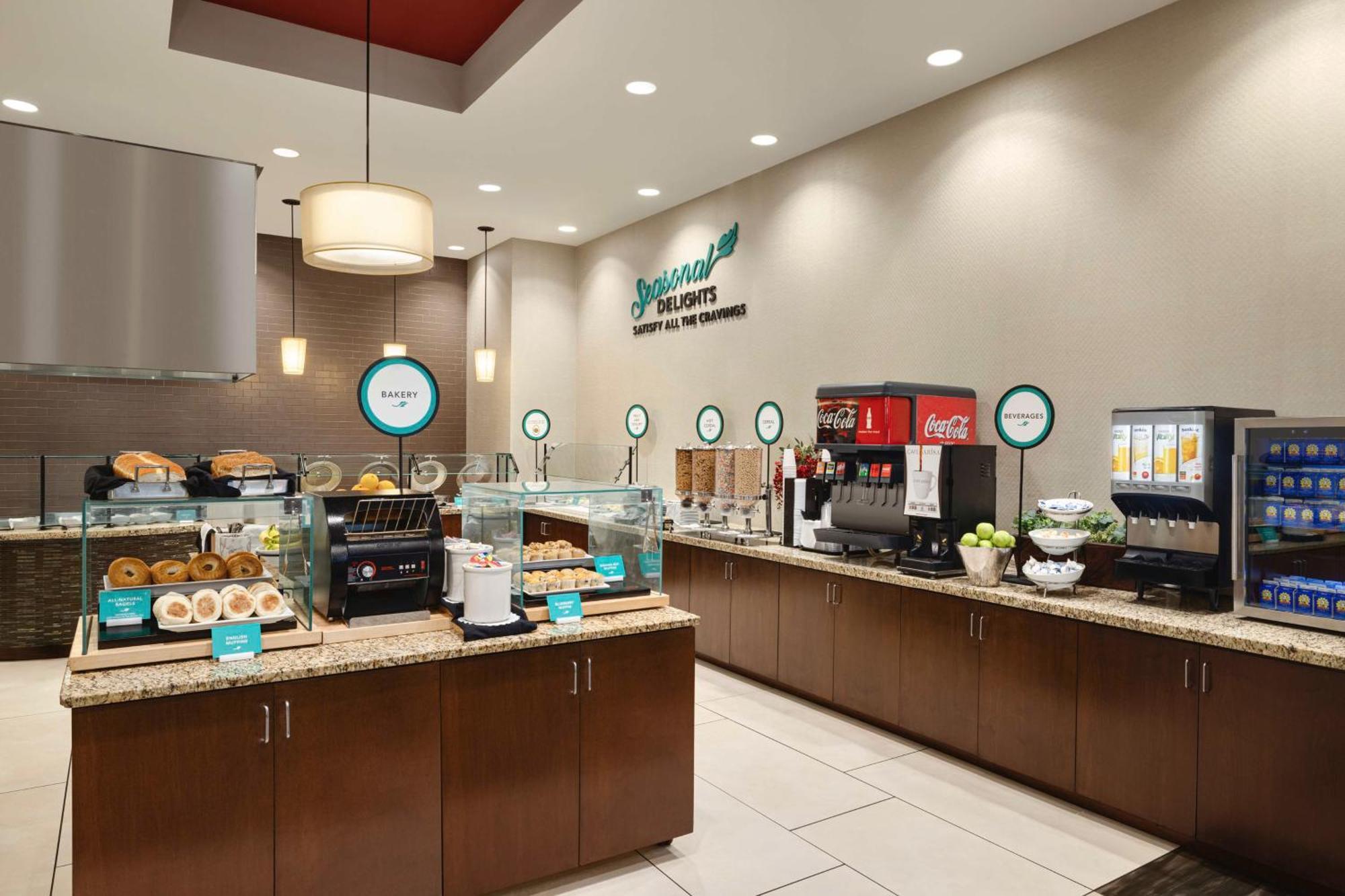 Embassy Suites Chattanooga Hamilton Place Экстерьер фото